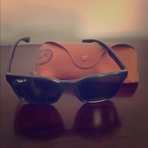 Authentic Unisex Ray Ban sunglasses